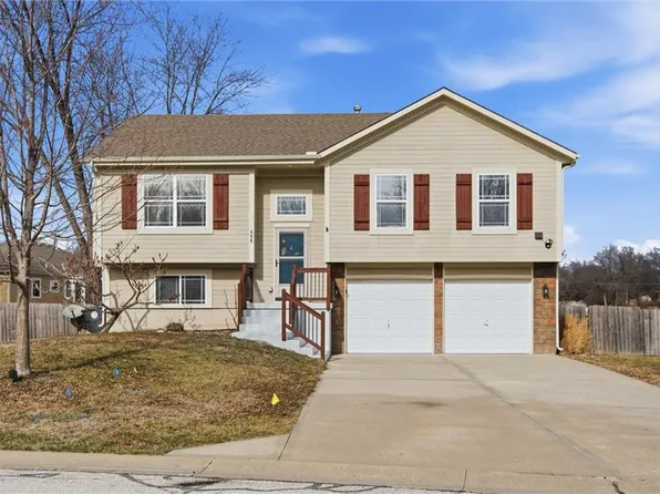 406 Timbercreek Dr, Belton, MO 64012