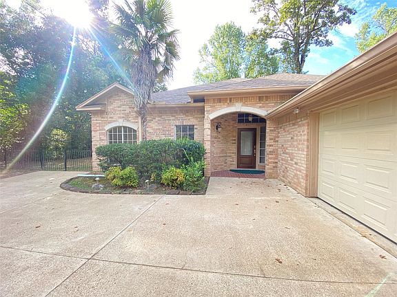 3rd image of 22416 Pebble Beach Way