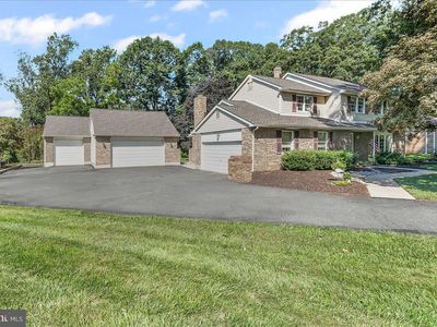 230 Tree Top Ln, Hockessin, DE, 19707