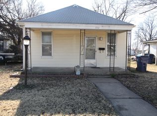 1511 W 6th St, Coffeyville, KS 67337