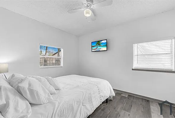 6810 Lockheed Ave — Photo 10