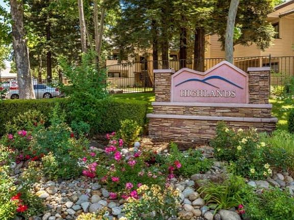 5th image of 3715 Tallyho Dr APT 127