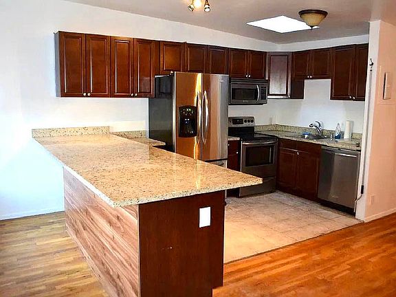 2nd image of 5-47 51st Ave #6