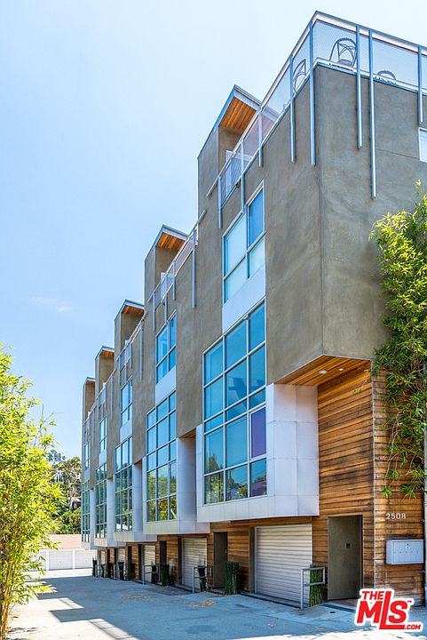 1st image of 2508 N Hyperion Ave #104