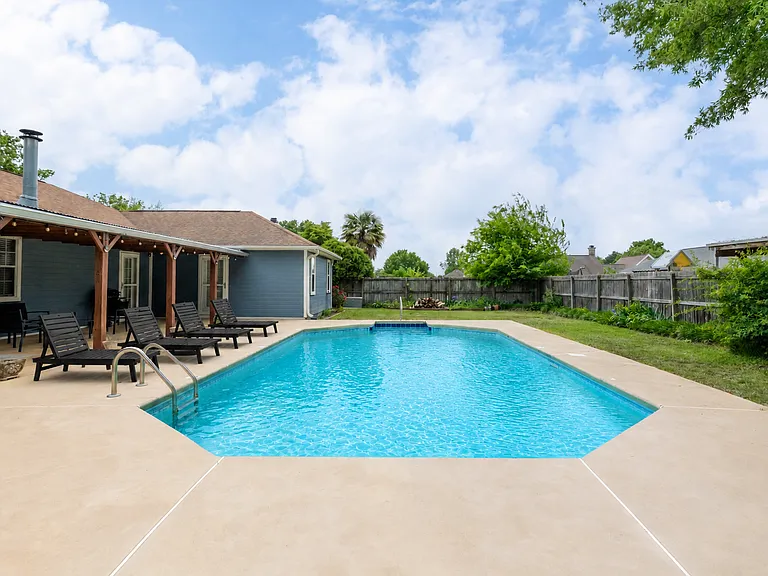 1105 Windsong Way — Photo 7