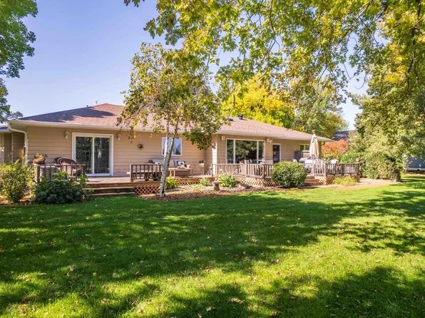 12914 Ironwood Dr, Prairiewood Village, SD 57401