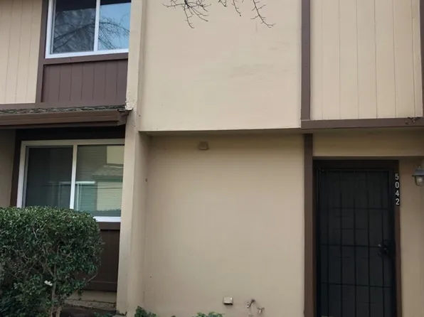5042 Greenberry Dr, Sacramento, CA 95841