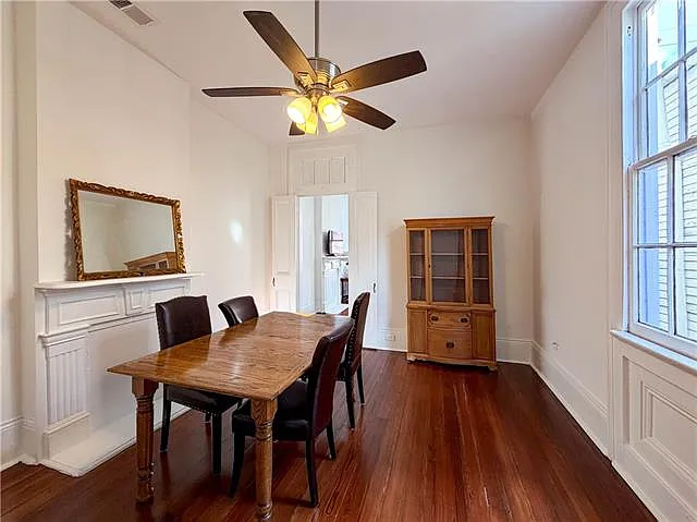 3319 Laurel St — Photo 7