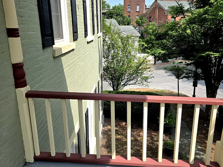 4 Grand St — Photo 15