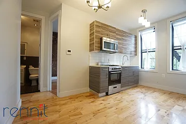 Rented by Rennit Inc.