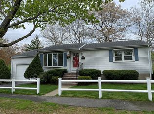 48 Longmeadow Rd, Beverly, MA 01915