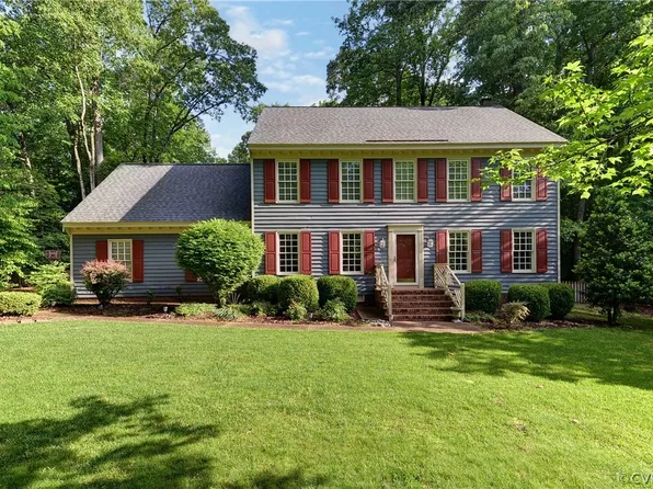 112 Clarendon Ct, Williamsburg, VA 23188