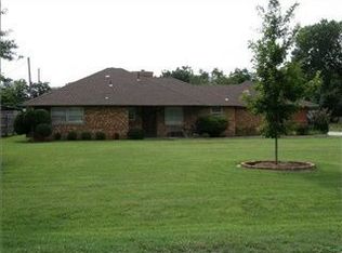 1305 Sunway, Oklahoma City, OK 73127