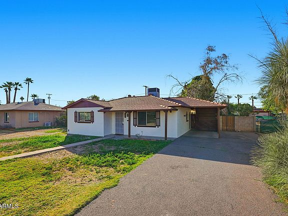 3rd image of 2221 E Osborn Road