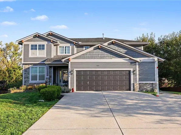 23310 W 52nd St, Shawnee, KS 66226