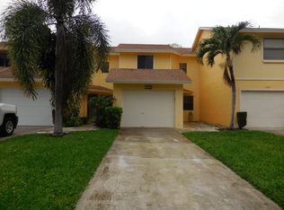 1525 Woodbridge Lakes Circle, West Palm Beach, FL 33406