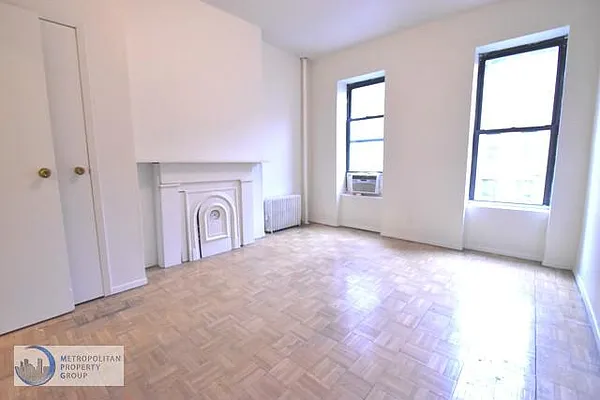 Rented by Metropolitan Property Group | media 1