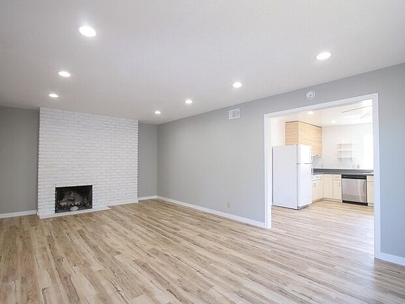 5th image of 575 S Eden Ave