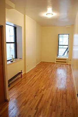 Rented by Bohemia Realty Group | media 10