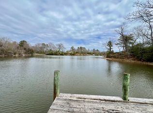 15 Fountain Gate Rd, Heathsville, VA 22473