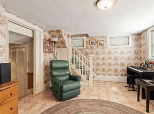 9 Austin St #1G, Somerville, MA 02145