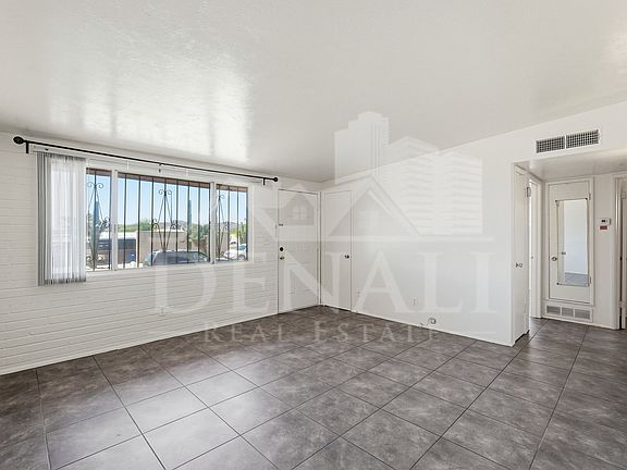 5th image of 1808 W Caravelle Rd
