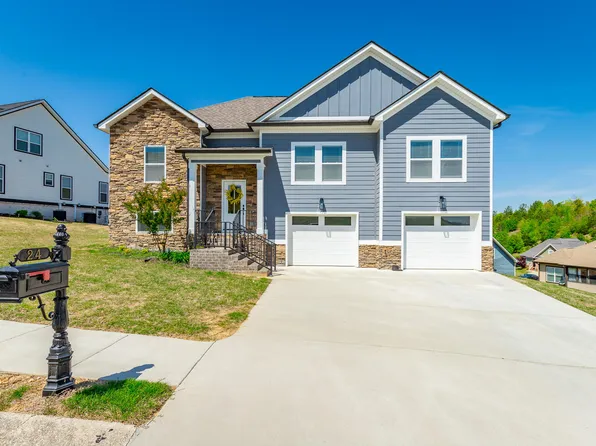 24 Tuscany Village Dr, Ringgold, GA 30736