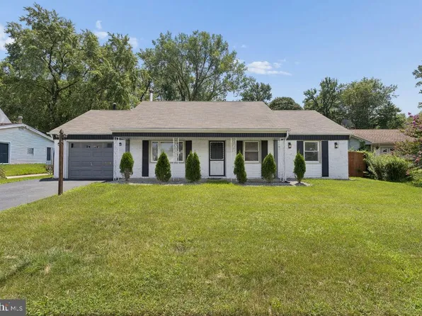 59 Northampton Dr, Willingboro, NJ 08046