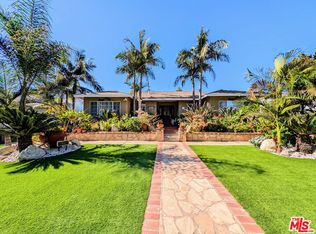 14718 Blackhawk St, Mission Hills, CA 91345