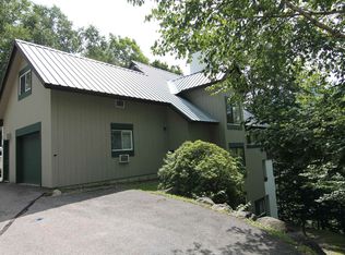 67 Flume Rd, Lincoln, NH 03251