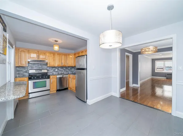 14 Leewood Circle #6L, Eastchester, NY 10709