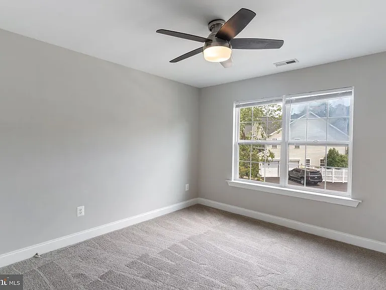 7495 Cavalcade Dr — Photo 45