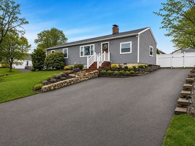 6 Janice Rd, Stoughton, MA, 02072