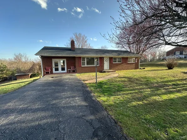 2685 Dearing Ford Rd, Altavista, VA 24517