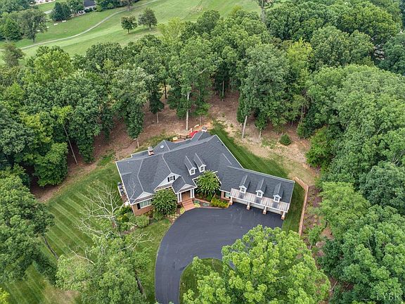 3rd image of 1057 Oak Haven Ln
