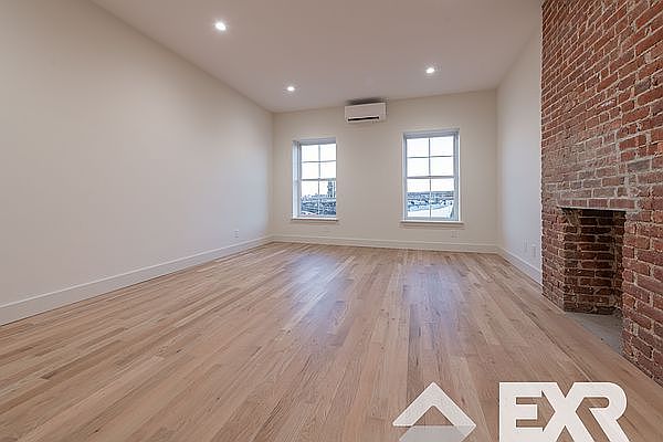 1st image of 11B Troutman St #D