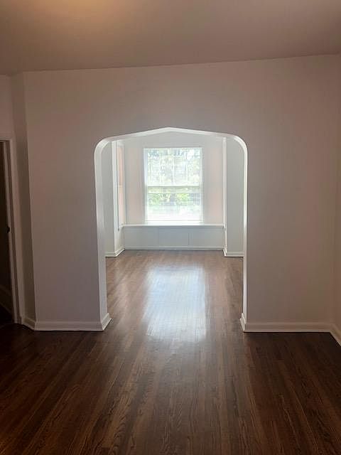 1st image of 315 Bell Ave #2
