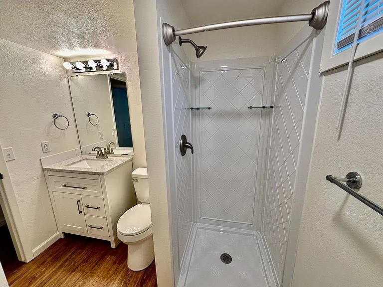 11409 N Guinevere Dr — Photo 21