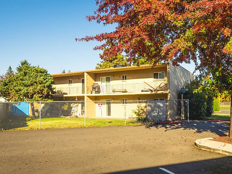 Brookshire Townhomes Scappoose, OR — Photo 32