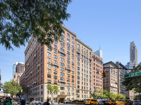 575 Park Avenue image 24 of 28