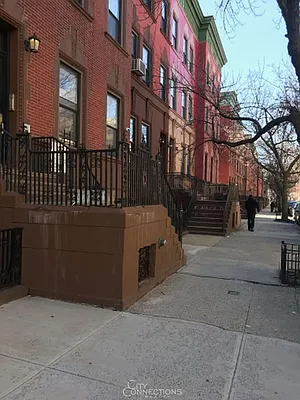 Rented by City Connections Realty | media 21