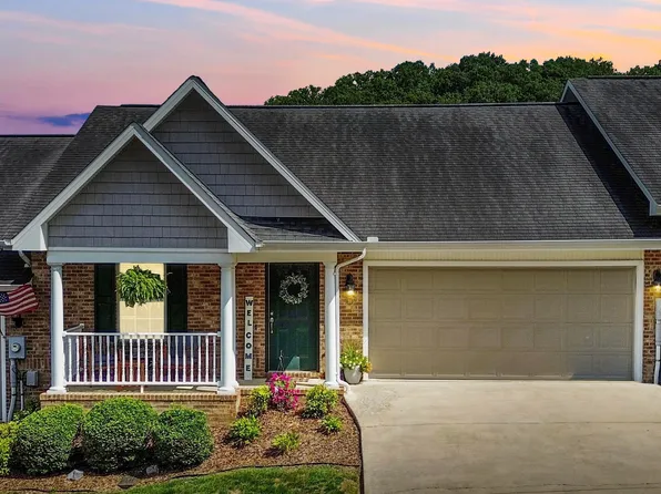 39 Hiddenbrook Ln #39, Johnson City, TN 37615