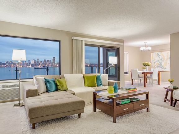 3rd image of 1737 Harbor Ave SW #305