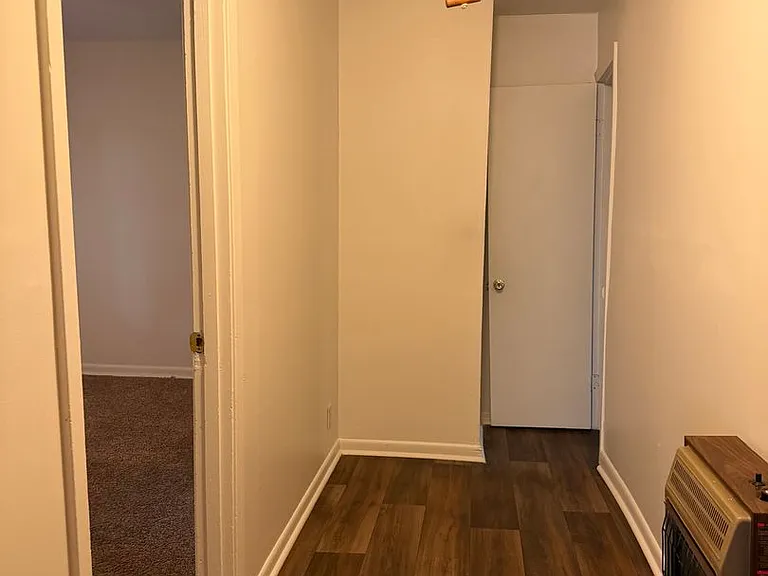 207 S Hays Ave — Photo 16