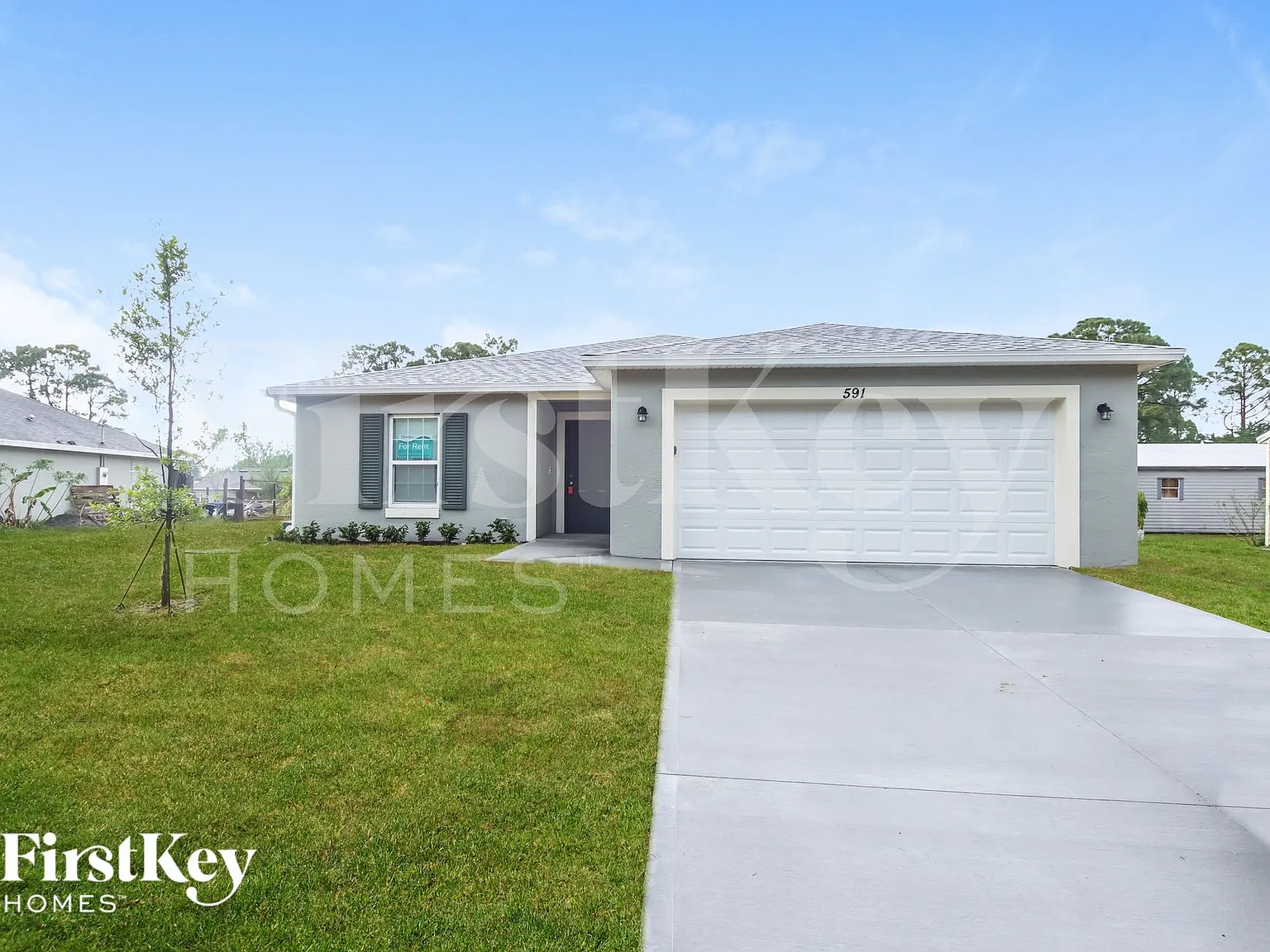 4 bed, 2.0 bath, 1833 sqft, $2,330 — Photo 2