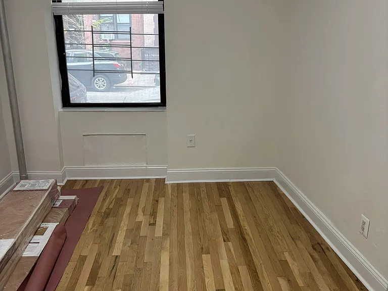 516 E 81st St #2 — Photo 10