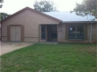 4919 Darrow Ln, Arlington, TX 76017