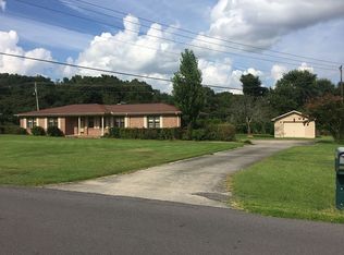 1118 Fulton St, Albertville, AL 35950