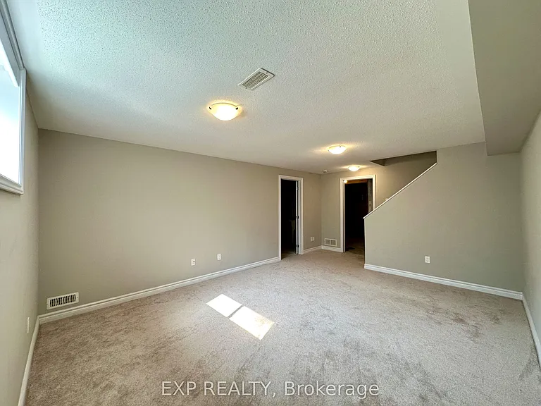 2470 Waterlilly Way — Photo 21