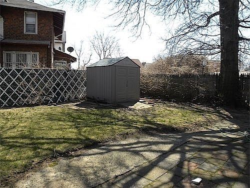 3rd image of 17918 Baisley Blvd